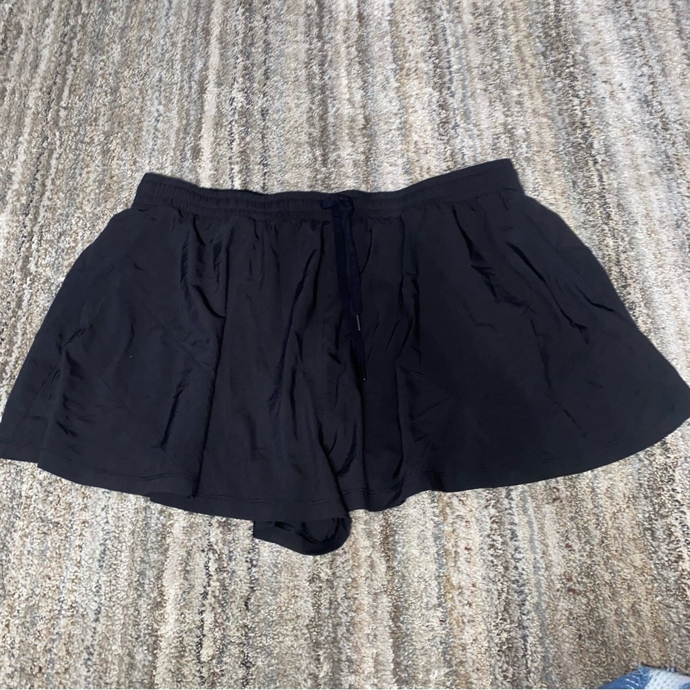 Avia Women's Black Athletic Shorts (2)